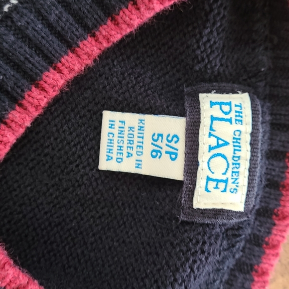 4/$20 houndstooth sweater vest - Picture 4 of 4